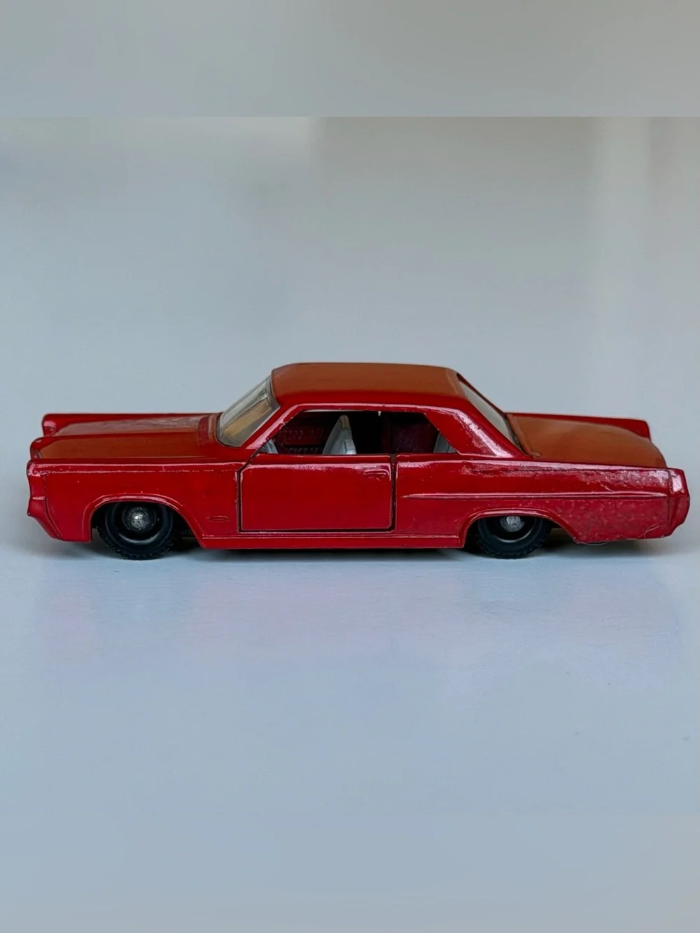 Vintage Lesney Matchbox No. 22 Pontiac Grand Prix GP Sports Coupe Red England